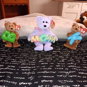 Lot of beanie baby bears